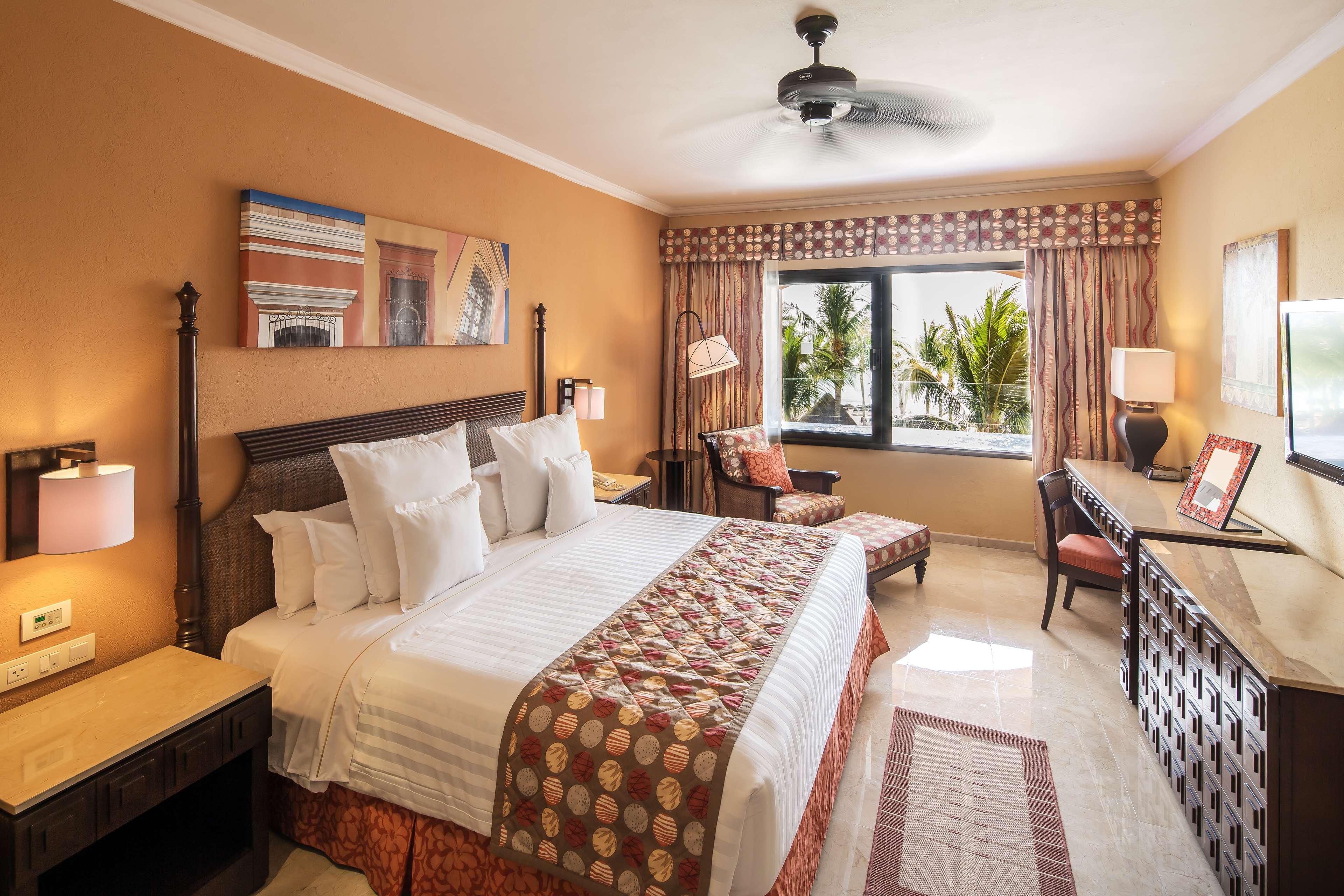 Barcelo Maya Palace Xpu Há Esterno foto